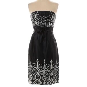 White House Black Market Elegant Black and White Silk Strapless Dress